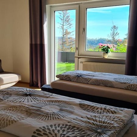 Moderne Ferienwohnung Mit Eigenem Garten Und Traumhaften Blick Wilhelmsthal Eksteriør bilde