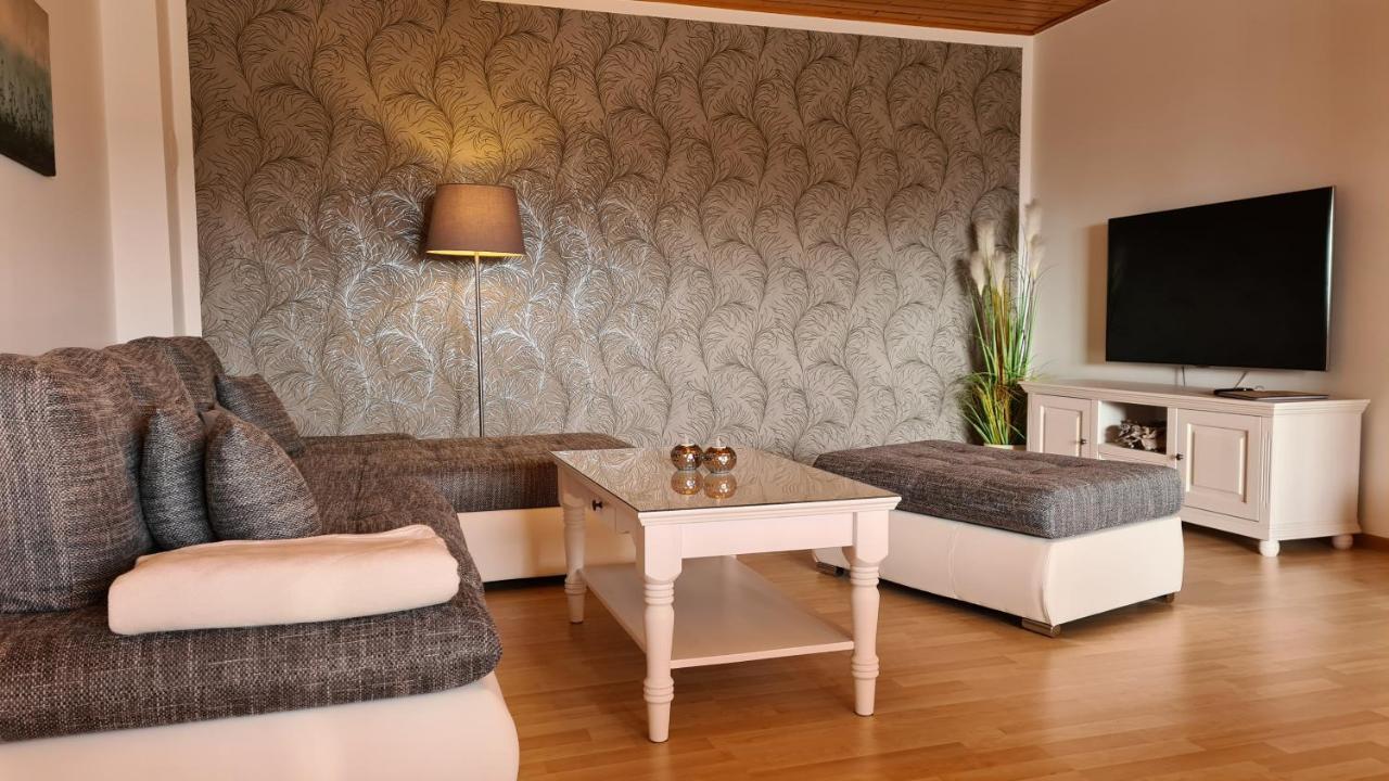 Moderne Ferienwohnung Mit Eigenem Garten Und Traumhaften Blick Wilhelmsthal Eksteriør bilde